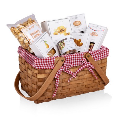 Country Basket with Gourmet Gift Pack